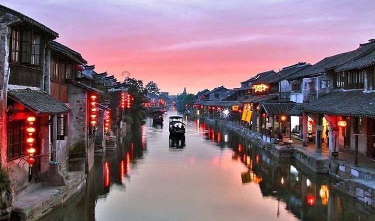 东站枢纽迎春运首日